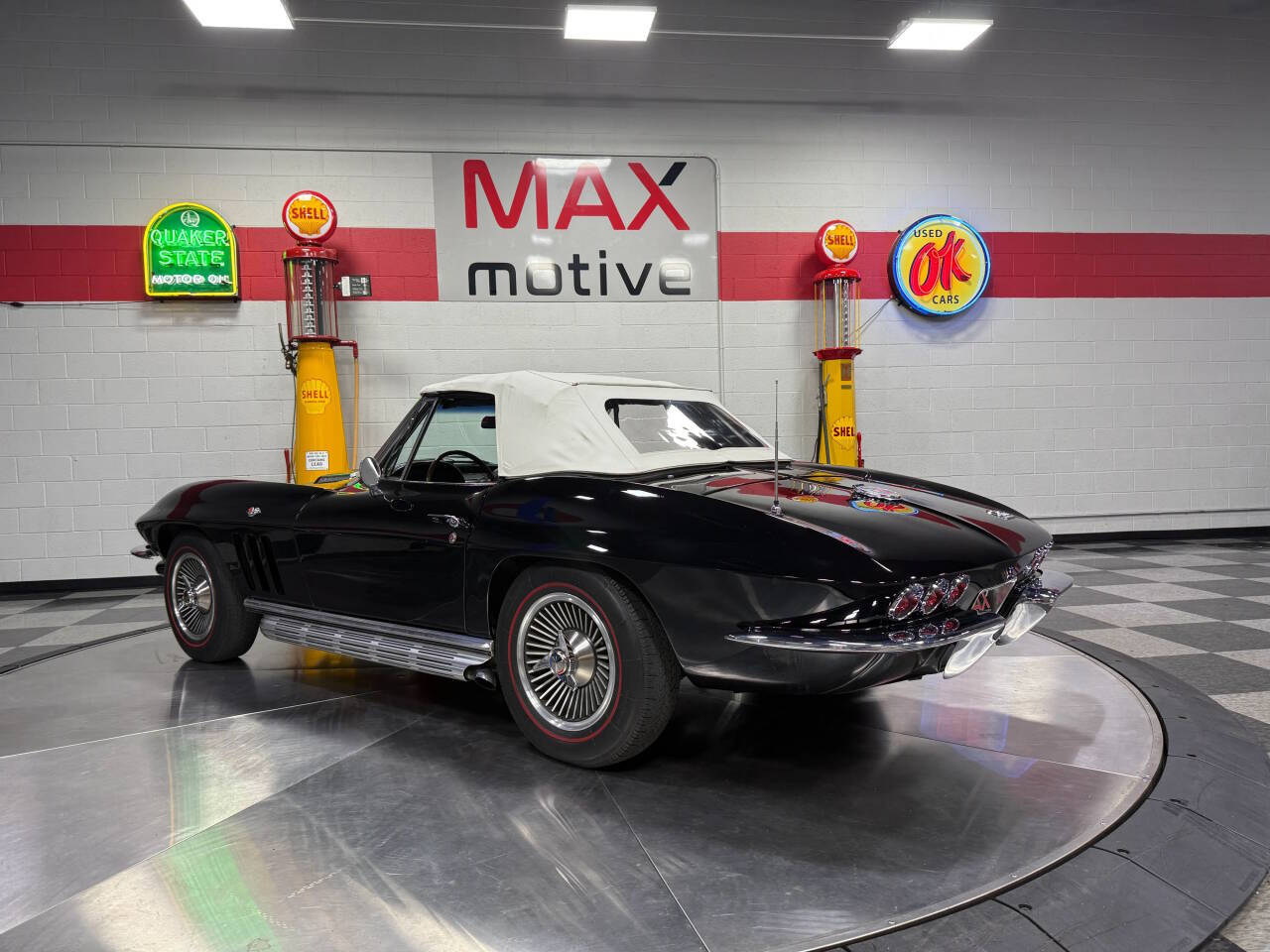 1966 Chevrolet Corvette 132