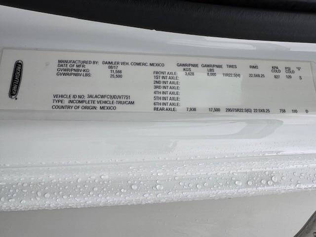 2018 Freightliner M2 106