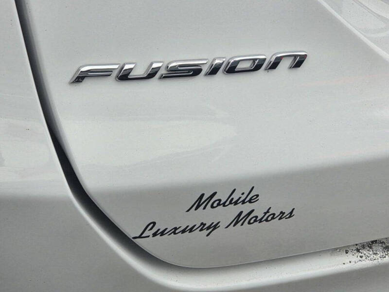 2017 Ford Fusion Hybrid SE