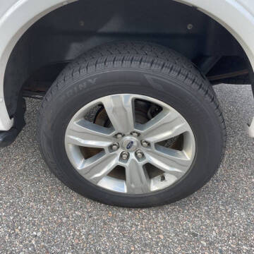 2017 Ford F-150 Platinum