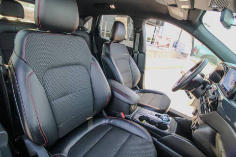 2025 Ford Escape Hybrid ST-Line Select
