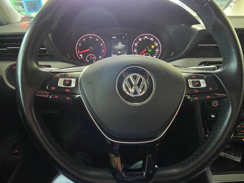 2020 Volkswagen Passat SE