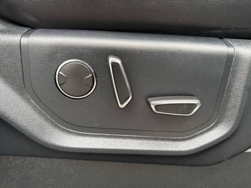 2019 Ford F-350 Super Duty Lariat