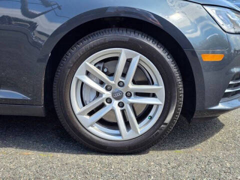 2017 Audi A4 2.0T quattro Premium