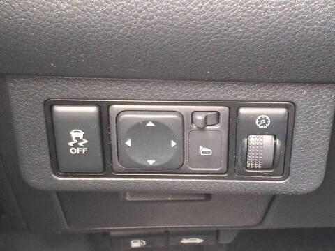 2012 Nissan Versa 1.8 S