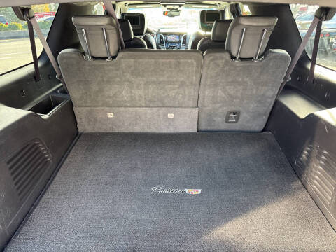 2016 Cadillac Escalade ESV Platinum