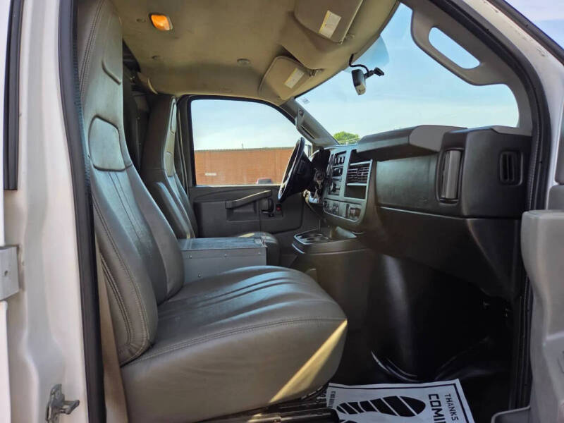 2016 Chevrolet Express 3500