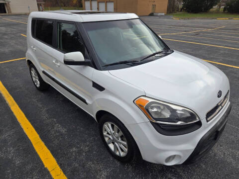 2013 Kia Soul +