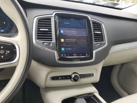 2024 Volvo XC90 B5 Core Bright Theme