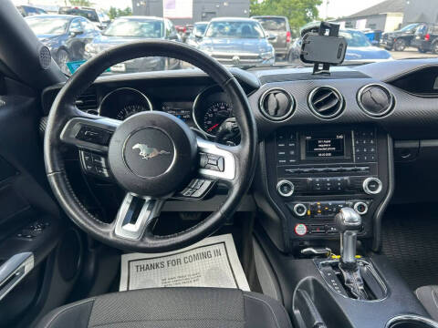 2017 Ford Mustang V6