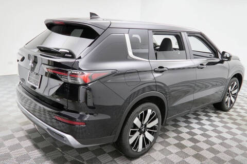 2026 Mitsubishi Outlander SE