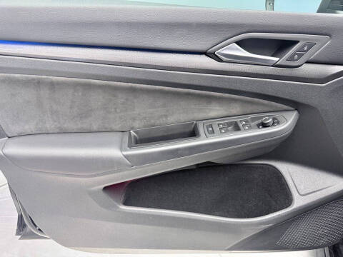 2023 Volkswagen Golf GTI SE