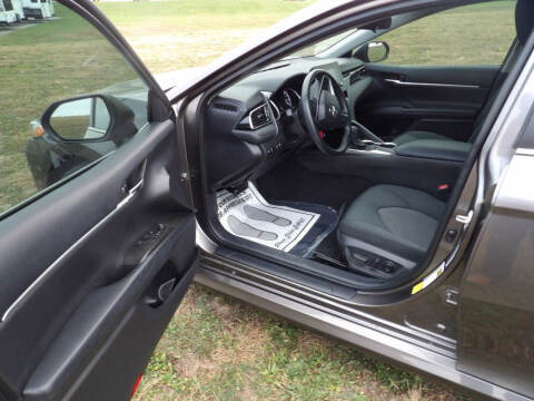 2022 Toyota Camry LE