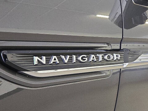 2023 Lincoln Navigator L Black Label
