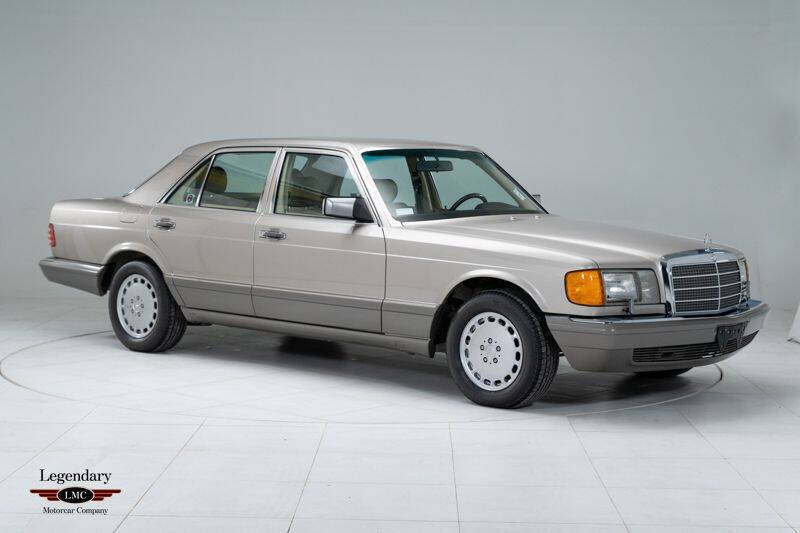 1991 Mercedes-Benz 300-Class