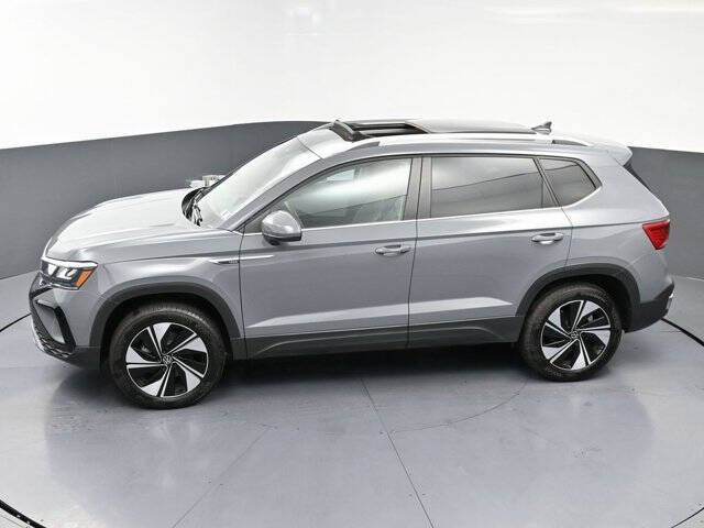 2024 Volkswagen Taos SE 4Motion