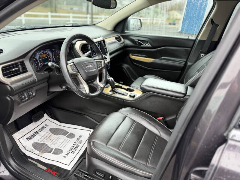 2017 GMC Acadia Denali