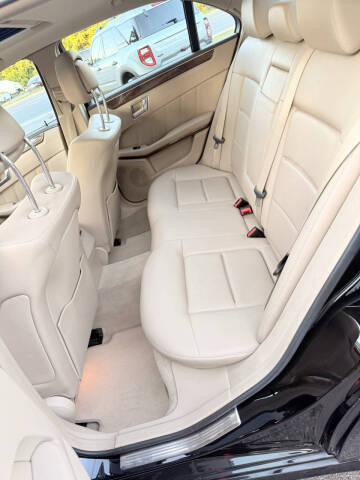 2010 Mercedes-Benz E-Class E 350 Luxury 4MATIC