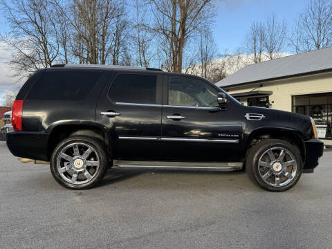 2011 Cadillac Escalade Luxury