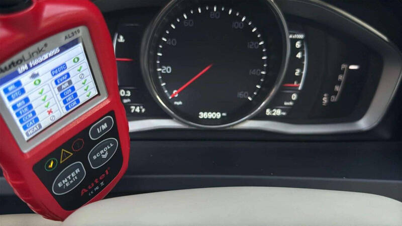 2015 Volvo S60 T5 Premier