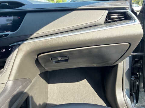 2020 Cadillac XT5 Premium Luxury