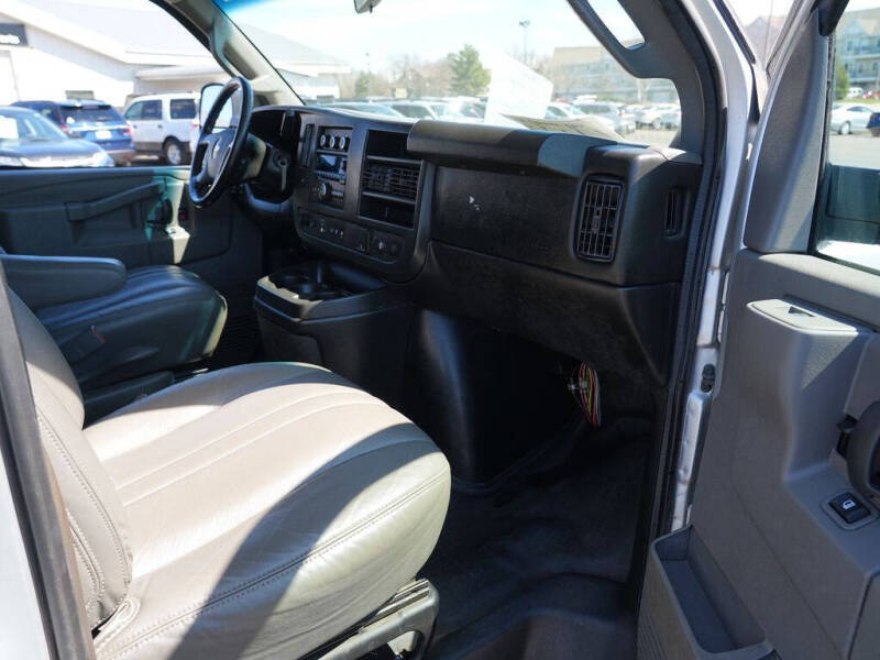 2016 Chevrolet Express LS 2500