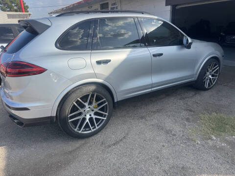 2017 Porsche Cayenne