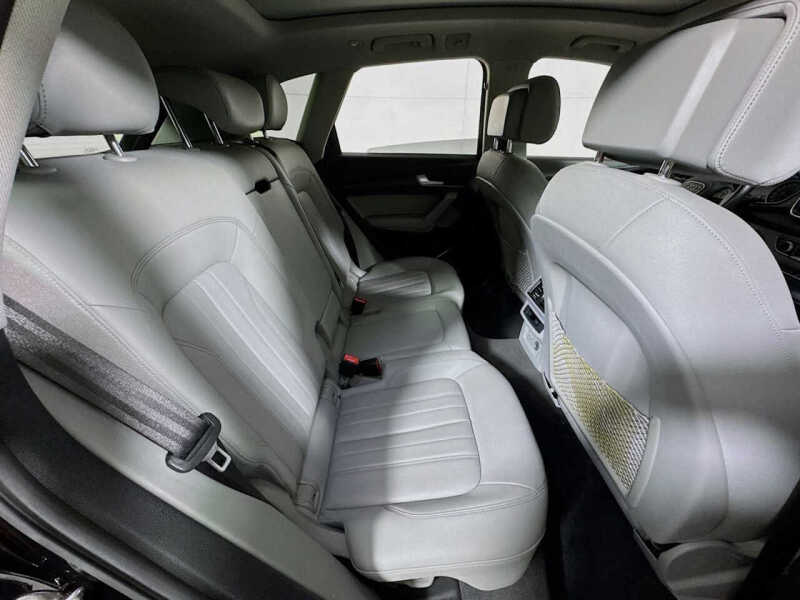 2022 Audi Q5 quattro S line Premium 45 TFSI