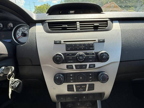 2010 Ford Focus SE