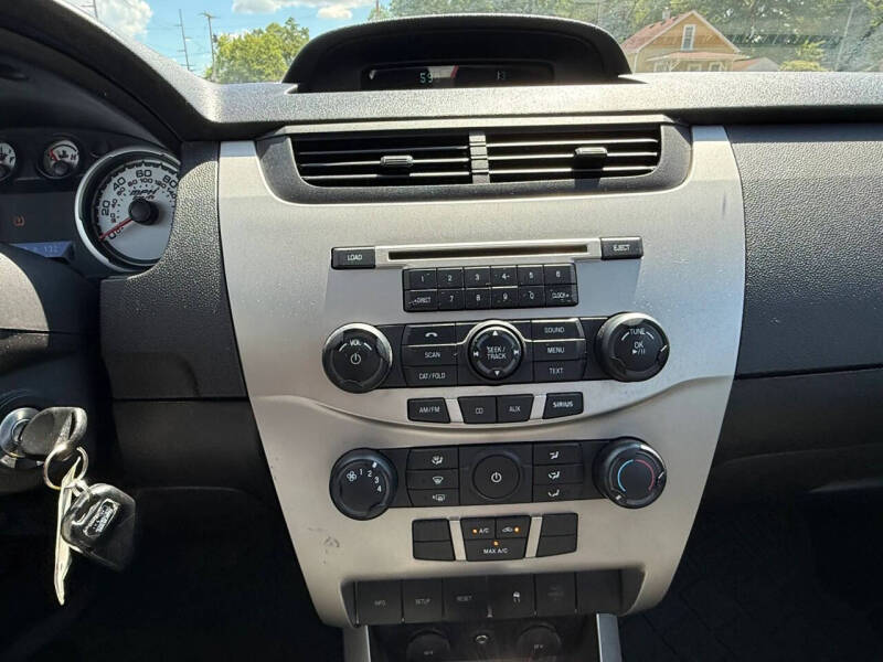 2010 Ford Focus SE