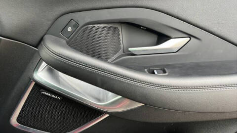 2022 Jaguar E-PACE P250 SE