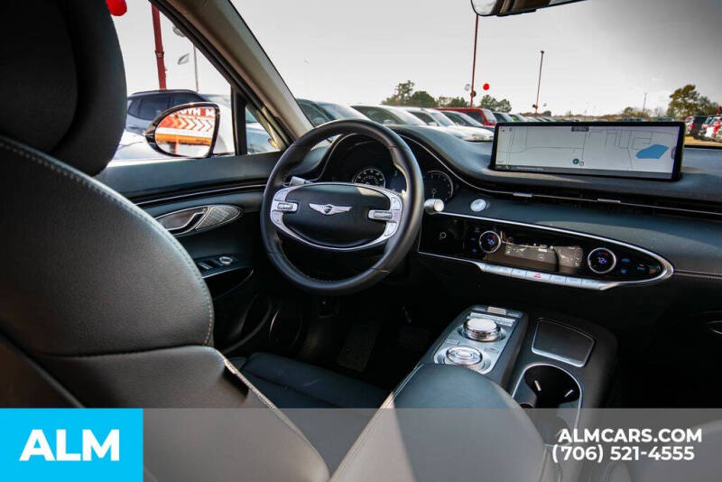 2025 Genesis GV70 2.5T Standard