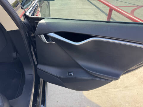 2014 Tesla Model S 85