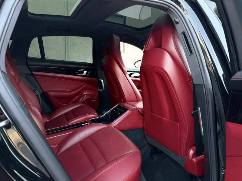 2020 Porsche Panamera 4S