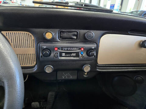 1971 Volkswagen Super Beetle