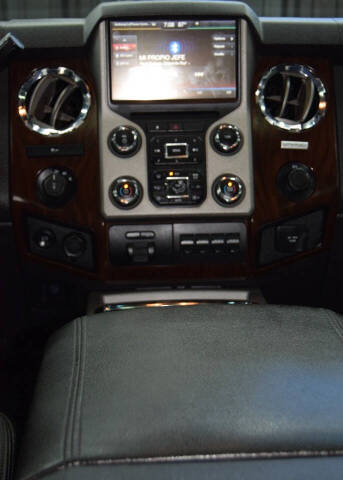 2015 Ford F-350 Super Duty Lariat