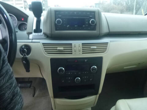 2009 Volkswagen Routan SEL