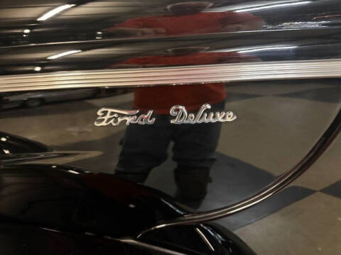 1940 Ford Deluxe