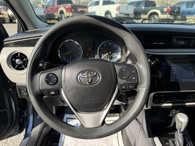 2017 Toyota Corolla LE