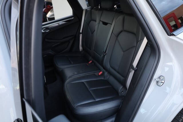 2023 Porsche Macan S