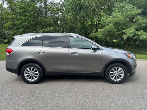 2017 Kia Sorento LX