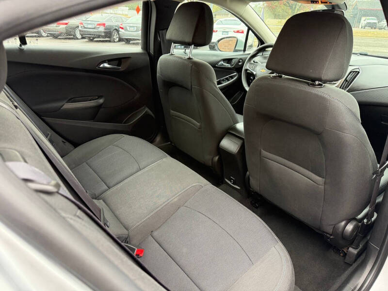 2017 Chevrolet Cruze LT Auto