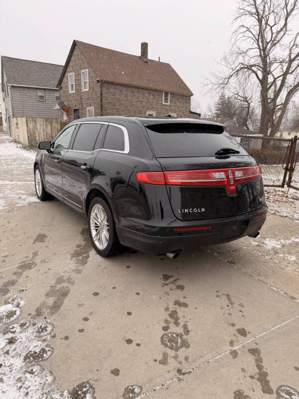 2019 Lincoln MKT