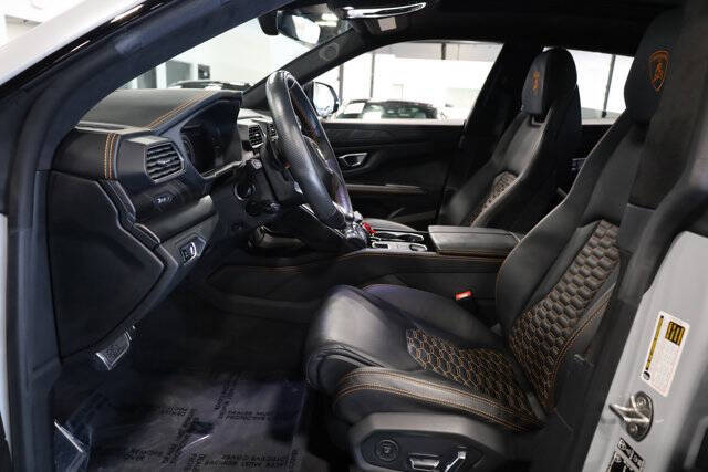 2021 Lamborghini Urus