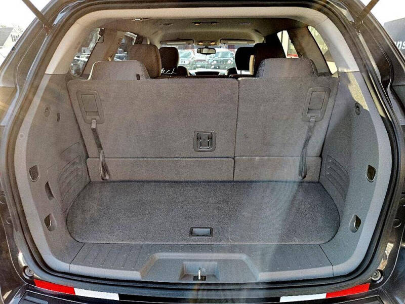 2016 Chevrolet Traverse LS