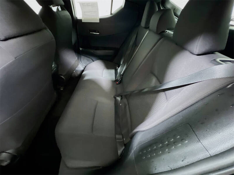 2018 Toyota C-HR XLE Premium