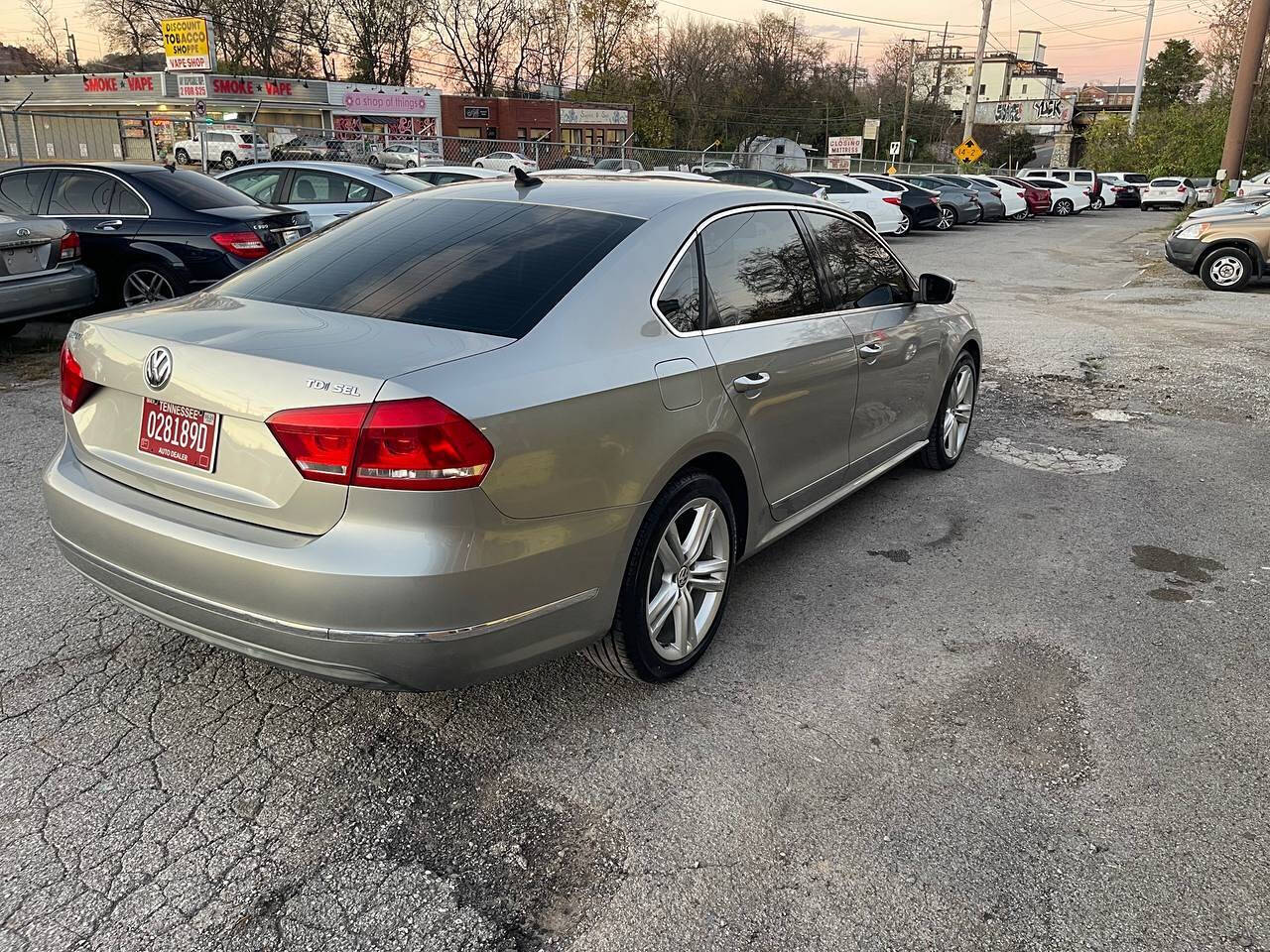 2013 Volkswagen Passat for sale at Green Ride LLC in NASHVILLE, TN