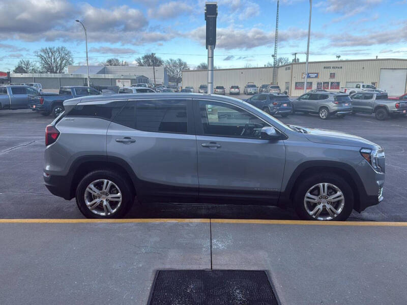 2024 GMC Terrain SLE