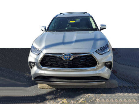 2023 Toyota Highlander Hybrid for sale at BEAMAN TOYOTA in Nashville TN