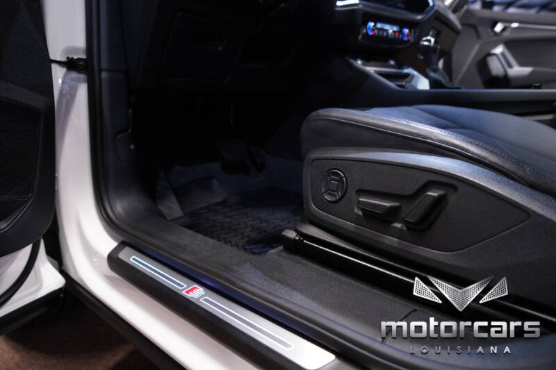 2020 Audi Q3 quattro S line Premium 45 TFSI